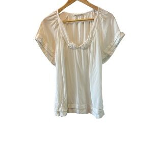 BANANA REPUBLIC Silk Cream V Neck Lightweight Short Sleeve Dressy Top M